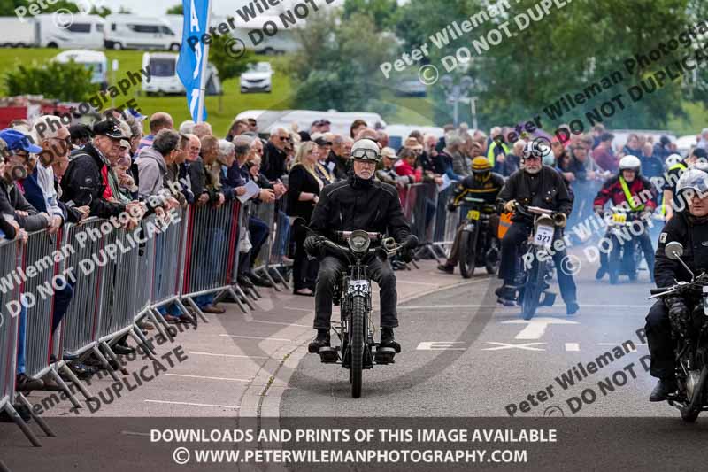 Vintage motorcycle club;eventdigitalimages;no limits trackdays;peter wileman photography;vintage motocycles;vmcc banbury run photographs